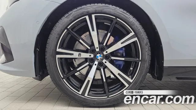 BMW 5 серии 2026 thumb 4