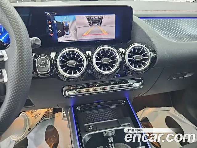 Mercedes-Benz EQA 2025 thumb 10