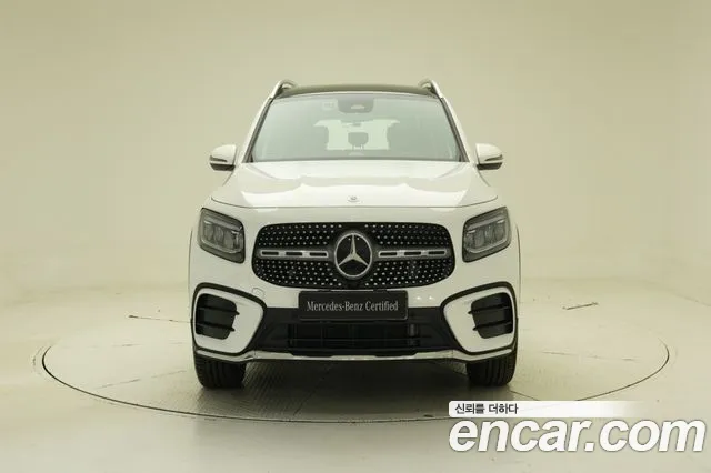 Mercedes-Benz GLB 2025 thumb 3