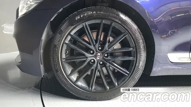 Kia K9 2019 thumb 5