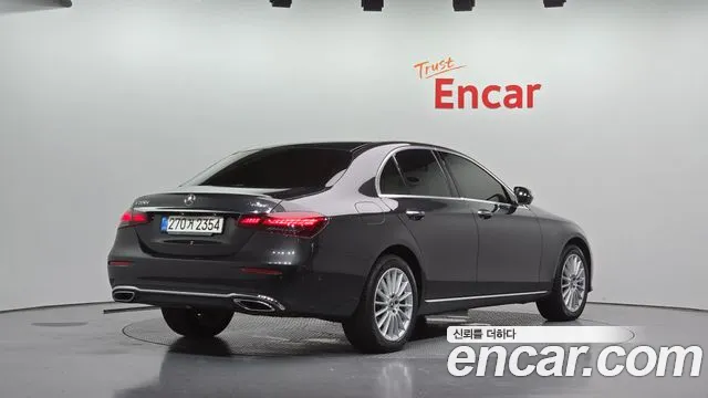Mercedes-Benz E-Класс 2021 thumb 2