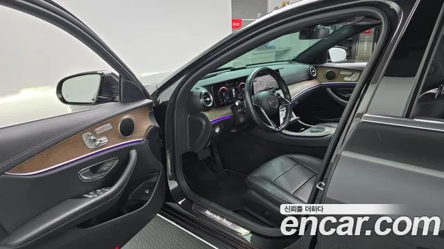 Mercedes-Benz E-Класс 2021 thumb 10