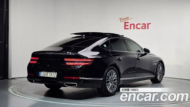 Genesis G80 2022 thumb 2
