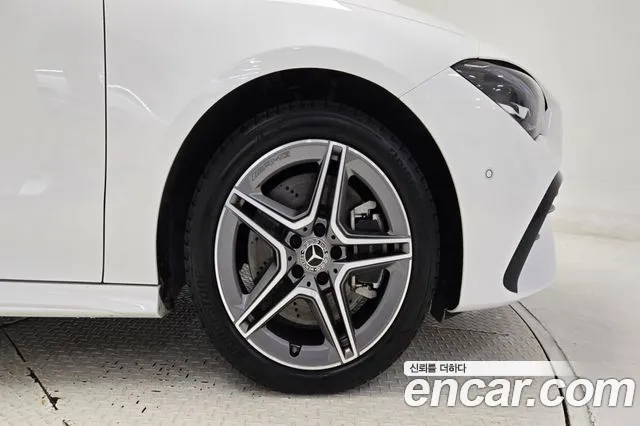 Mercedes-Benz CLA 2026 thumb 5