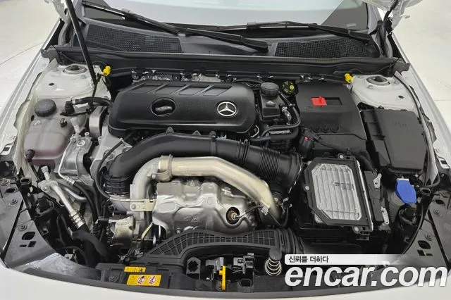 Mercedes-Benz CLA 2026 thumb 6