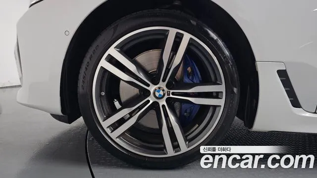 BMW Gran Turismo 2022 thumb 4