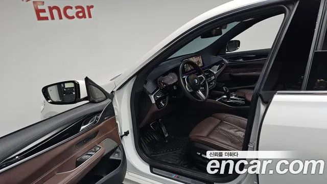 BMW Gran Turismo 2022 thumb 9