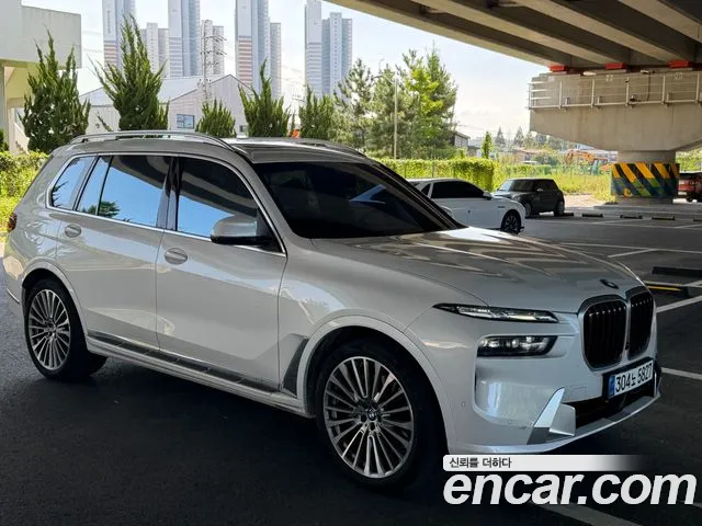 BMW X7 2025 thumb 2