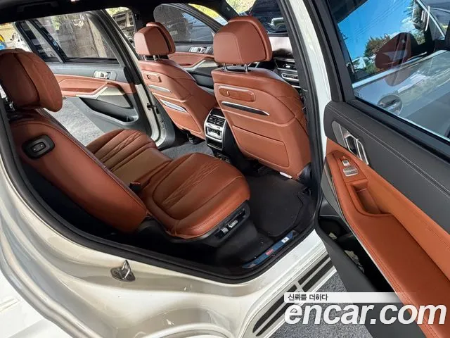 BMW X7 2025 thumb 8