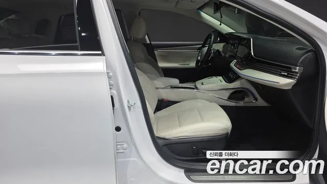 Hyundai Grandeur 2022 thumb 11