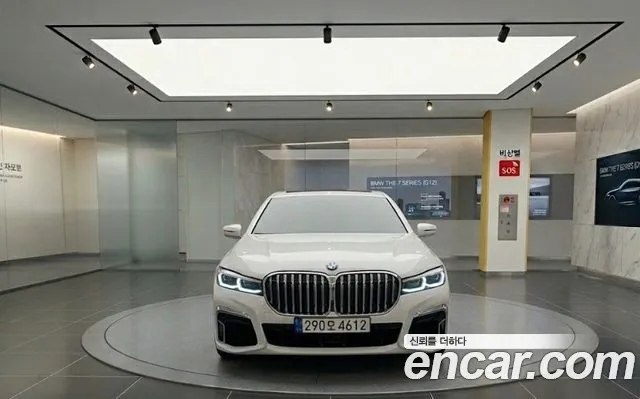 BMW 7 серии 2017 thumb 3