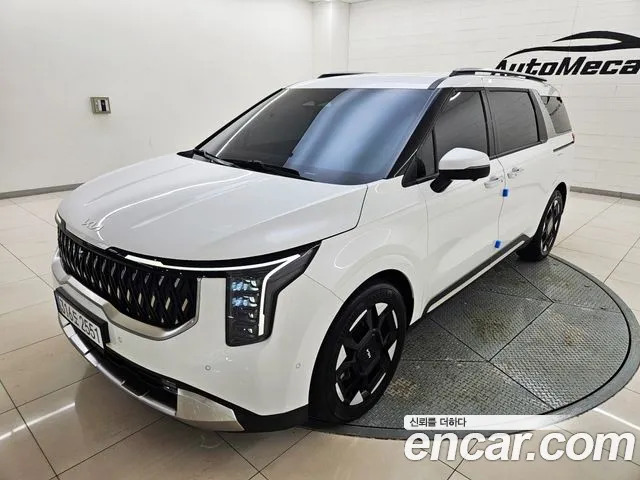Kia Carnival 2024 thumb 4