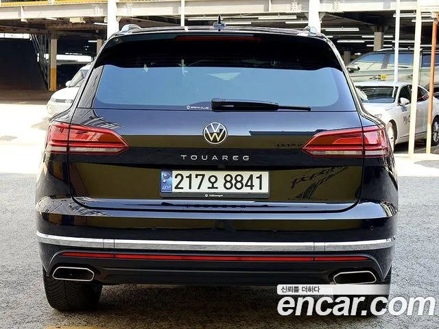 Volkswagen Touareg 2021 thumb 3