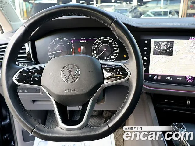 Volkswagen Touareg 2021 thumb 8