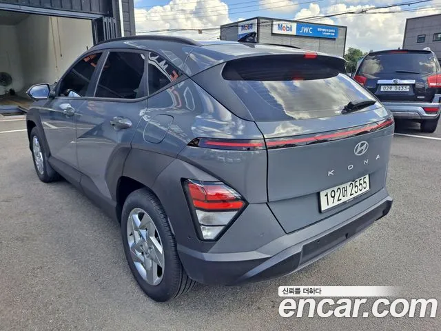 Hyundai Kona 2025 thumb 4