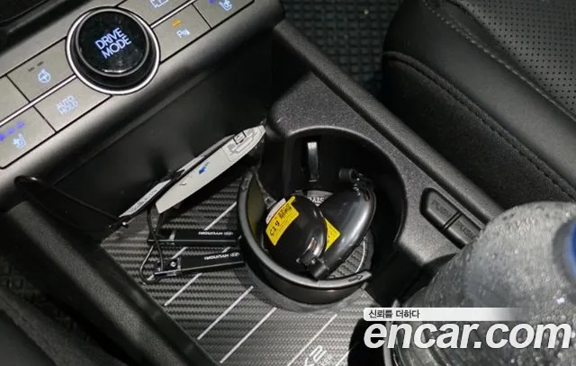Hyundai Kona 2025 thumb 8