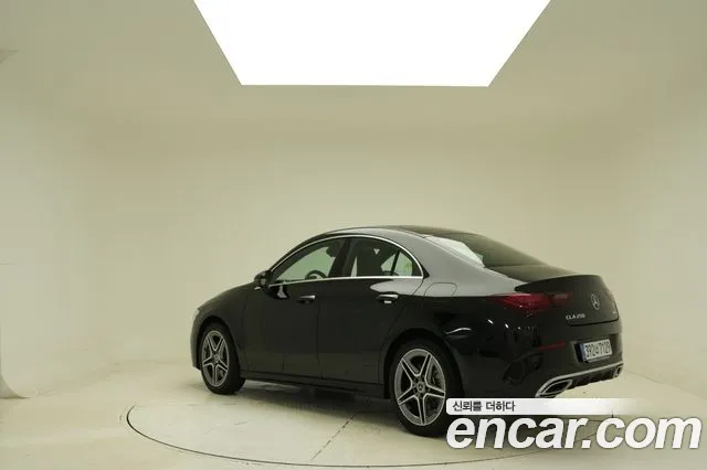 Mercedes-Benz CLA 2025 thumb 2