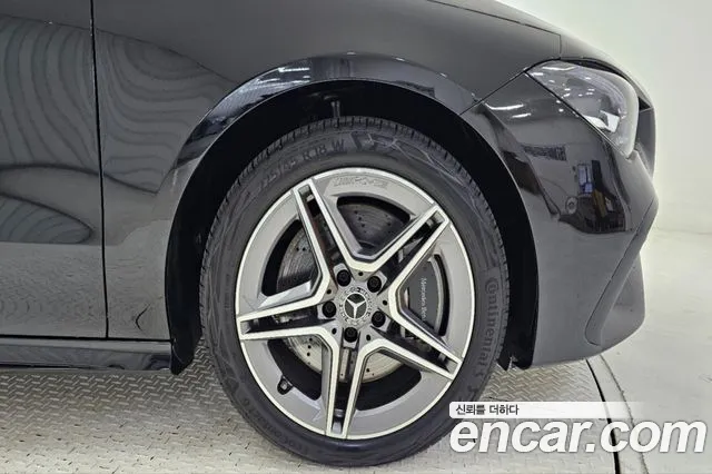Mercedes-Benz CLA 2025 thumb 5