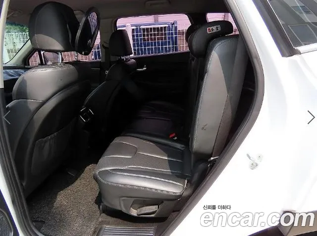 Hyundai Santa Fe 2019 thumb 6