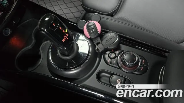 Mini Clubman 2024 thumb 9