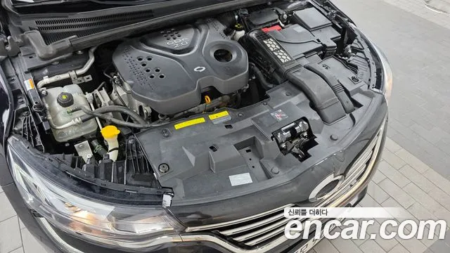 Renault Megane 2019 thumb 6