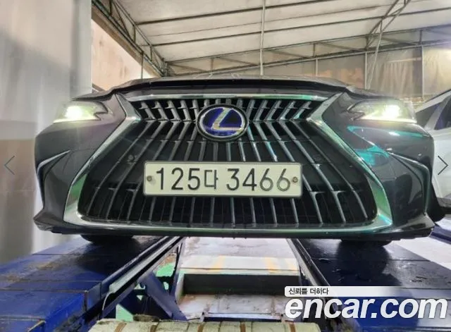 Lexus ES 2021 thumb 8