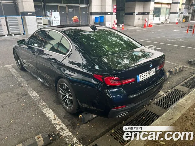 BMW 5 серии 2023 thumb 5