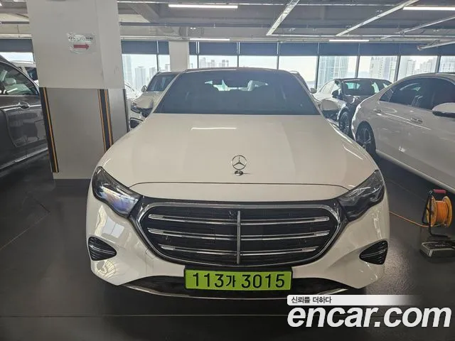 Mercedes-Benz E-Класс 2025 thumb 11