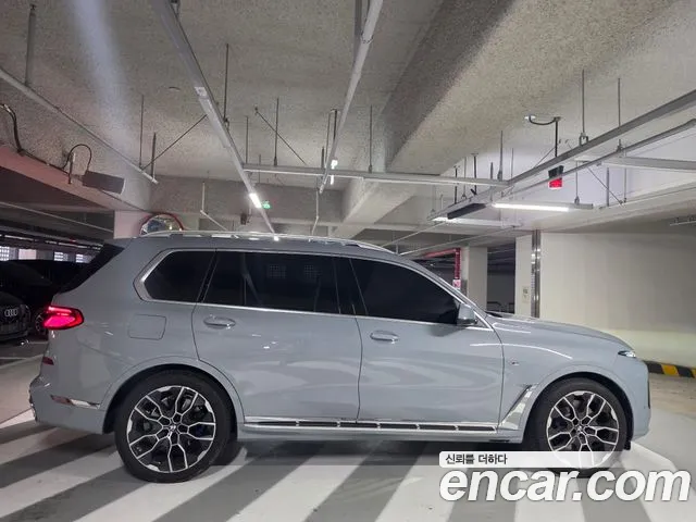 BMW X7 2026 thumb 3