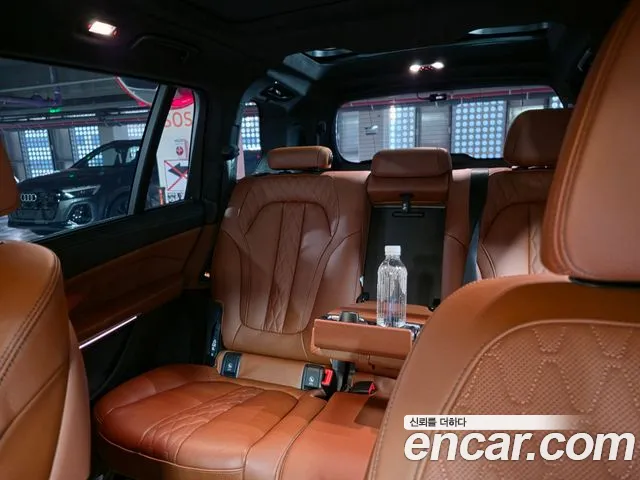 BMW X7 2026 thumb 7