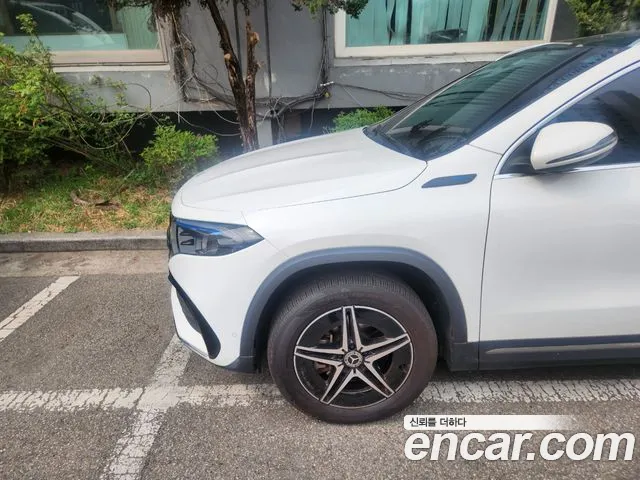 Mercedes-Benz EQA 2022 thumb 2