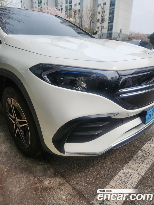 Mercedes-Benz EQA 2022 thumb 4
