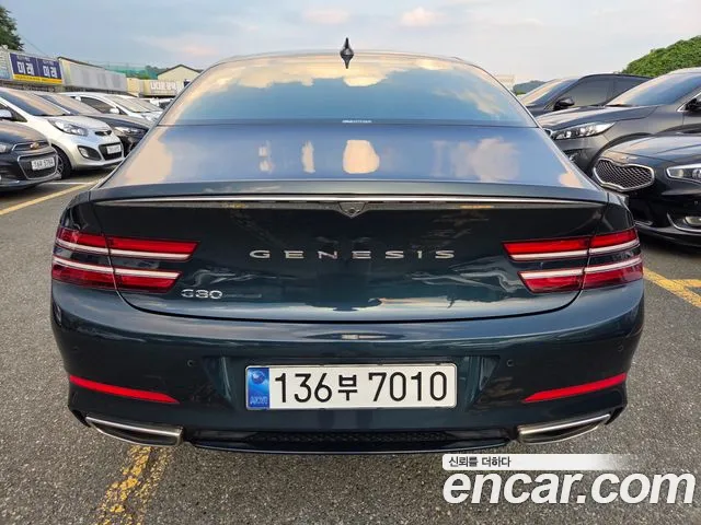 Genesis G80 2021 thumb 4