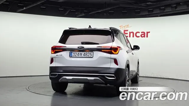 Kia Seltos 2020 thumb 4
