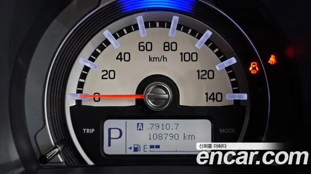 Suzuki HUSTLER 2015 thumb 8