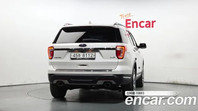 Ford Explorer 2019 thumb 4