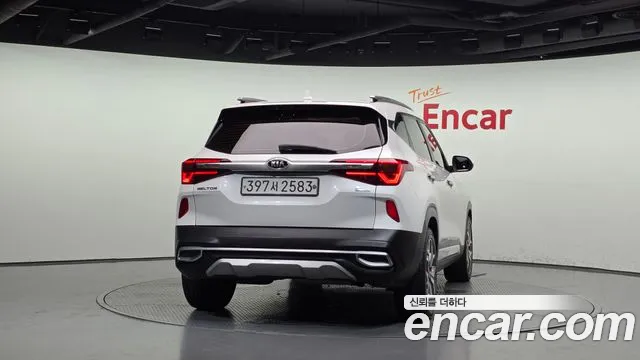 Kia Seltos 2020 thumb 4