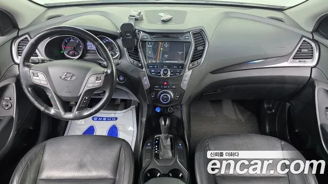 Hyundai Santa Fe 2012 thumb 7