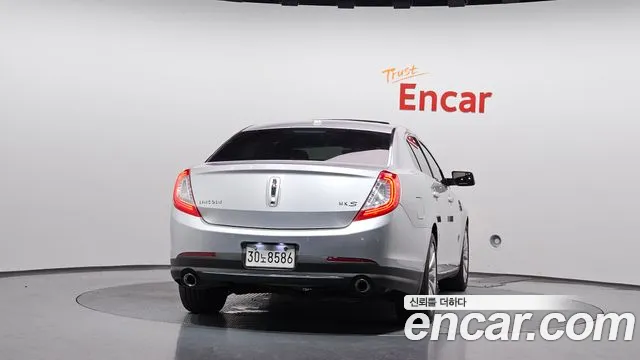 Lincoln MKS 2014 thumb 4