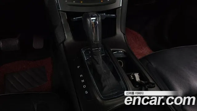 Lincoln MKS 2014 thumb 9