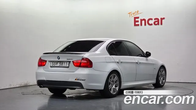 BMW 3 серии 2011 thumb 2