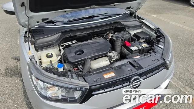 KG_Mobility_Ssangyong TIBOLI 2016 thumb 6