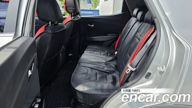 KG_Mobility_Ssangyong TIBOLI 2016 thumb 12