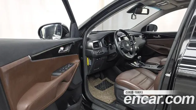 Kia Sorento 2015 thumb 10
