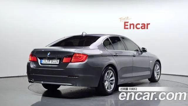 BMW 5 серии 2013 thumb 2