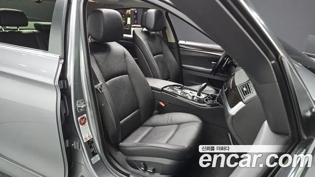 BMW 5 серии 2013 thumb 10
