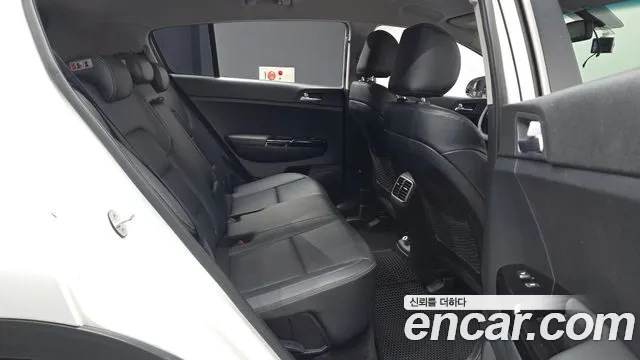 Kia Sportage 2016 thumb 12