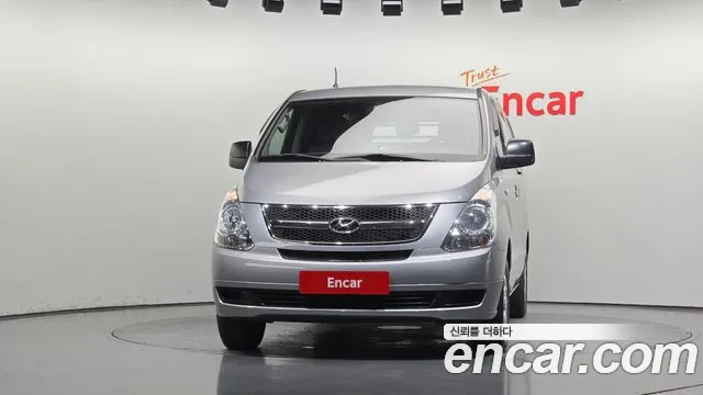 Hyundai Starex 2014 thumb 3