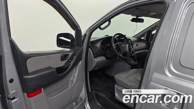 Hyundai Starex 2014 thumb 10