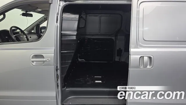 Hyundai Starex 2014 thumb 11